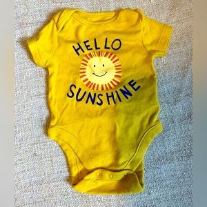 6/20$ Old Navy onesie/ bodysuit sunshine- 0-3 months- hello sunshine yellow